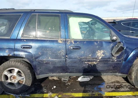 2008 Chevrolet Trailblazer Lt из США, поврежденный, VIN 1GNDS13S882118965